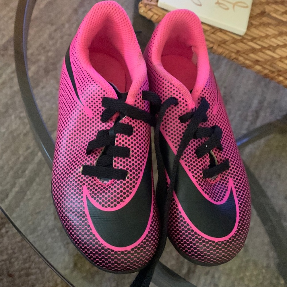 Nike Girl’s Cleats (Toddler)
